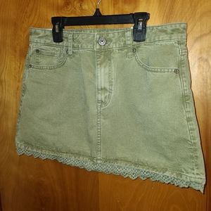 NWT Olive Green American Eagle Crochet Hem Denim Skirt Size 8